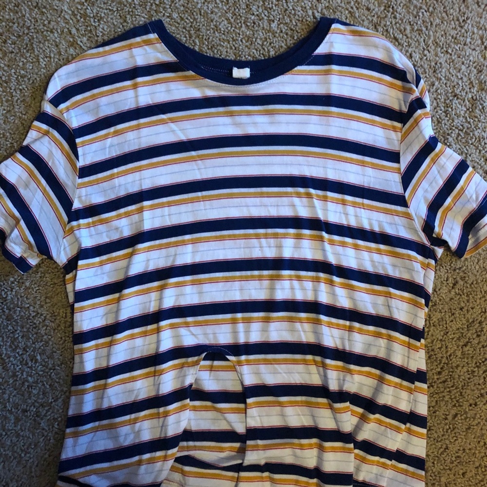 Stripped tie tee